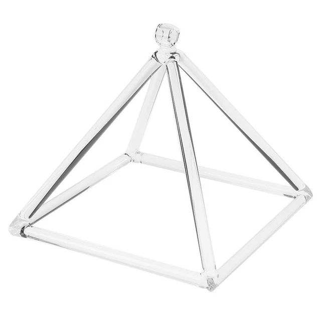 note de pyramide chantante en cristal de  pour le troisième œil