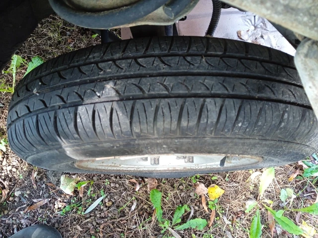 Utilitaire C 15 accidenté 2