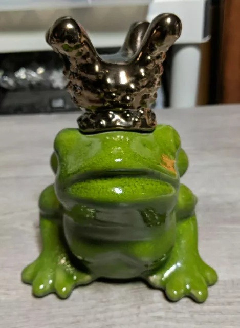 Beautiful 6.75" Frog Prince Ceramic Figurine Fairy Tale Story Fantasy Statue 3