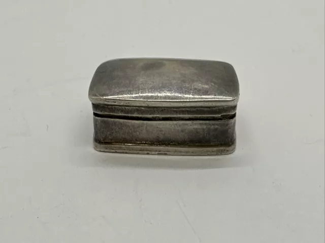 Sterling silver pill box rectangular shape small solid 925 silver 12.0g 1" x 3/4