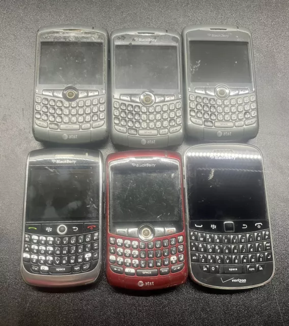 Lot Of 6 BlackBerry Cell Phones For Parts Or Repair