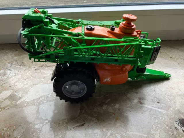 Bruder Amazone UX5200 Anhängefeldspritze