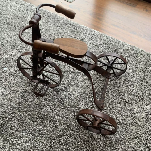 Vintage Rustic Metal Tricycle Home Decoration with Wooden Seat - Working Pedals