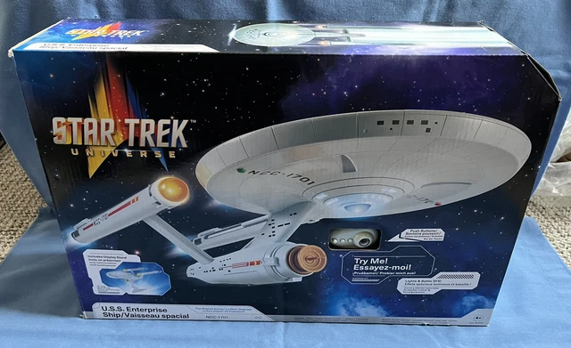 STAR TREK UNIVERSE Electronic Uss Enterprise Ncc 1701 Lights & Battle ...
