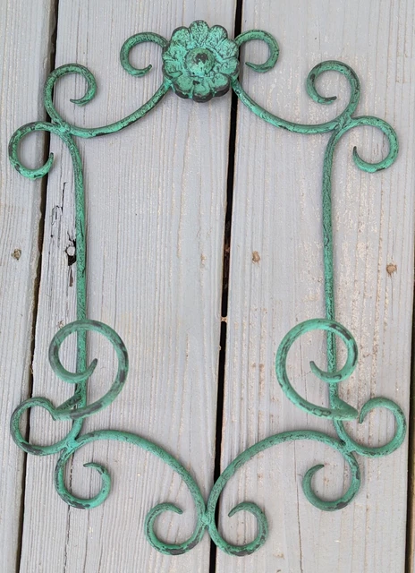 Vintage Heavy Cast Wrought Iron Plate Racks Flower Green 15"