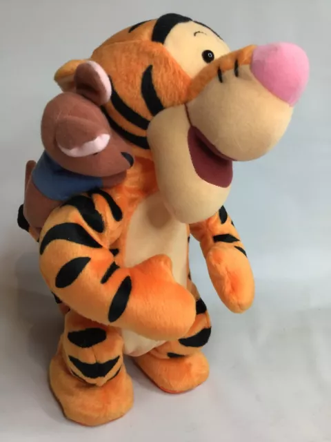 Tigger 11 in Plush plus Piglet. Voice  Mattel Disney vintage  EE