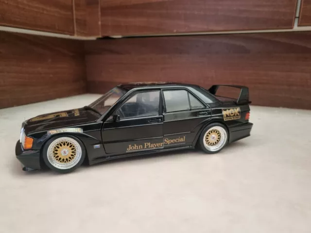 Solido 1:18 1990 Mercedes-Benz 190 EVO II (W201) Black