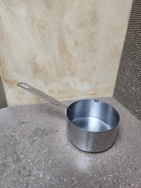 RSVP Endurance 3 Cup Measuring Pan