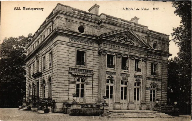 CPA MONTMORENCY - L'Hotel de Ville (380487)