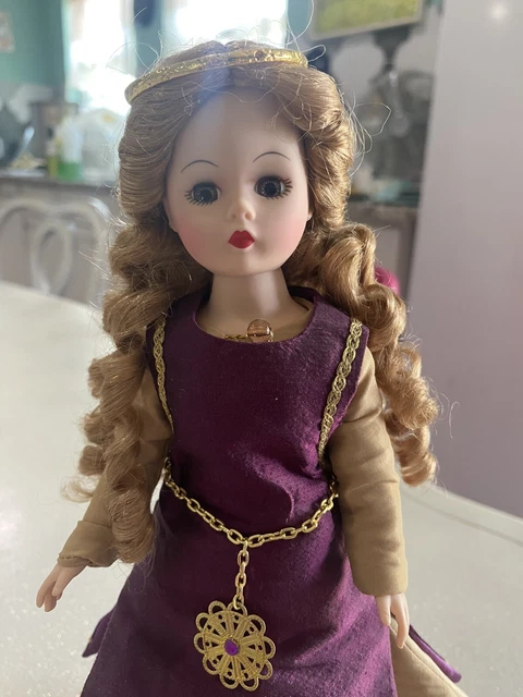 Madame Alexander 10 Inch  Cissette  Doll MX40835- Lady Godiva  RARE 2