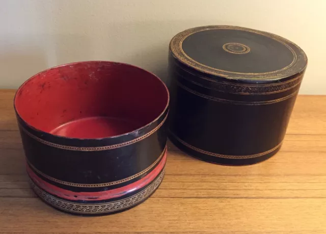 Antique Burmese Black & Red Lacquer Round Betel Box 11