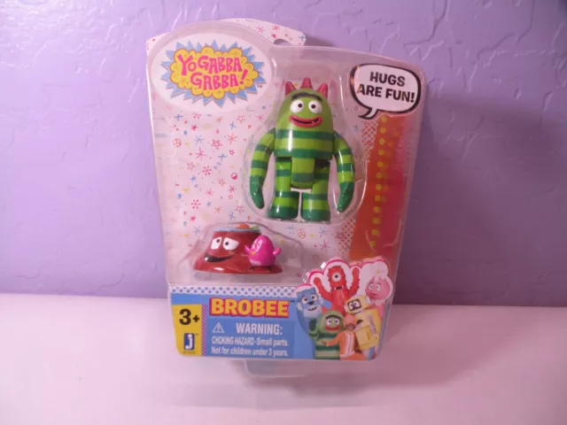 New In Sealed Package Yo Gabba Gabba 2013 3” Brobee Figure with Accessory