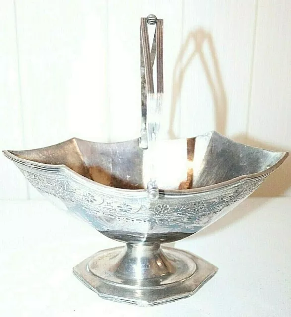 Exclusive Art Deco versilberte Schale "Schiffchen" Höhe 17cm , Breite 18cm //867