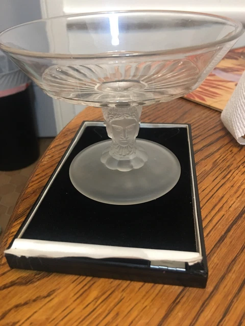 George Duncan Three Faces Crystal Frosted Stem Comport EAPG