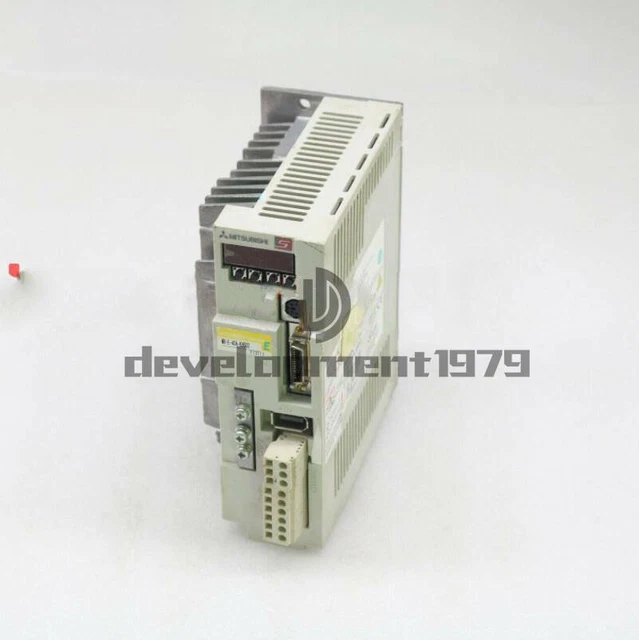 サーボドライブ MR-E-40A-KH003 サーボドライブ MR-E-40A-KH003 1 Pcs