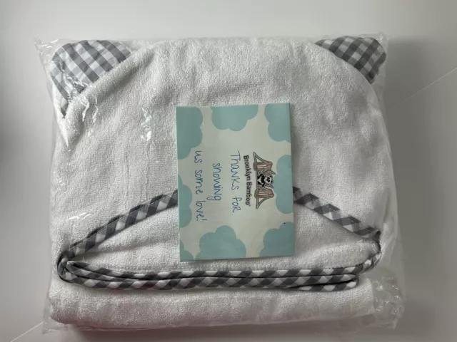 NEW Brooklyn Bamboo Baby Bath Towel Set Panda Bear White with Black/White Trim 2