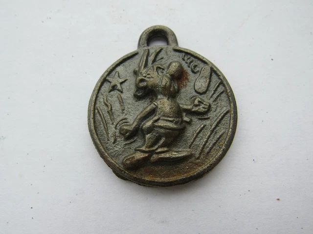 Médaille Souvenir "Gaulois" En étain - Pendentif Rond Argenté - Occasion, Style Vintage