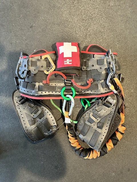 Teufelberger TreeMOTION Arborist Saddle With EXTRAS