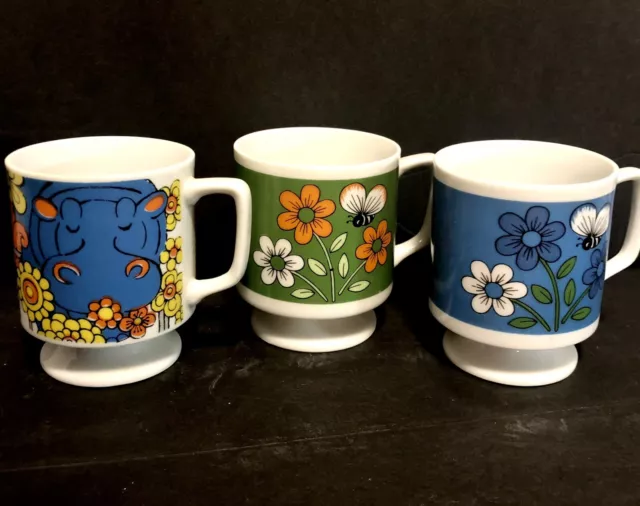 Vintage Ceramic Childrens Coffee Mug Hippo Bees Flowers 6 oz Set of 3