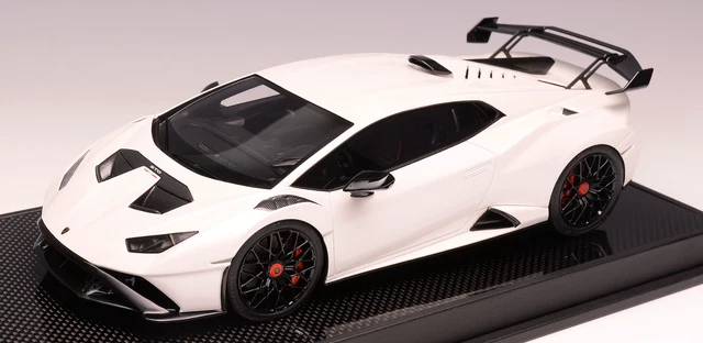 1/18 IVY MODELS Lamborghini Huracan STO Flash Rose Carbone 15 Pièces
