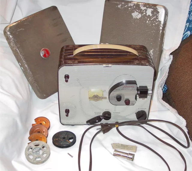 VINTAGE 1950's KODAK BROWNIE 8mm MOVIE PROJECTOR & ILEX HI-LUX PROJECTION LENS