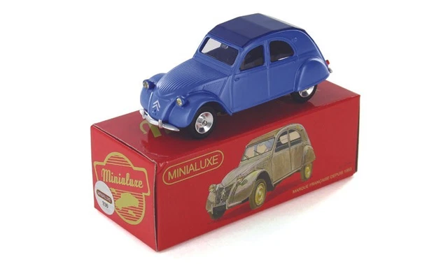 QIRLOEU Cadeau de voiture classique pour homme, idée de cadeau d'anniversaire cool et unique, décoration de voiture vintage pour chambre, maison, bureau, cave, garage, décoration de voiture en