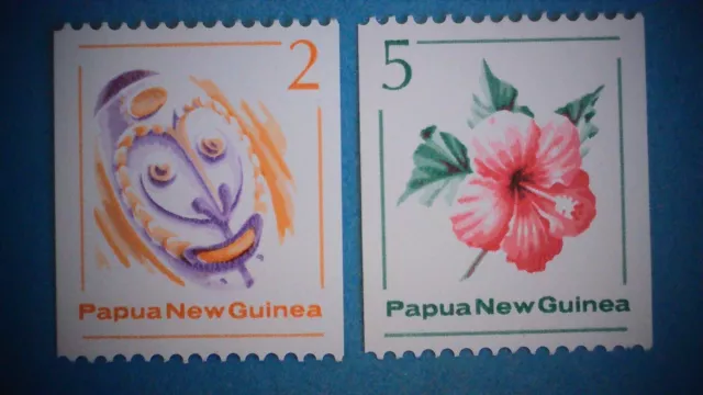 Papua Nuova Guinea 1981. Set francobolli bobina. 406/7. Nuovo di zecca. P15 x imperfetto.