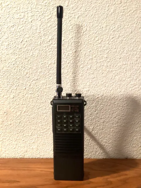 Icom Ic-M5 Vhf Marine Radiotelephone With Carrying Case