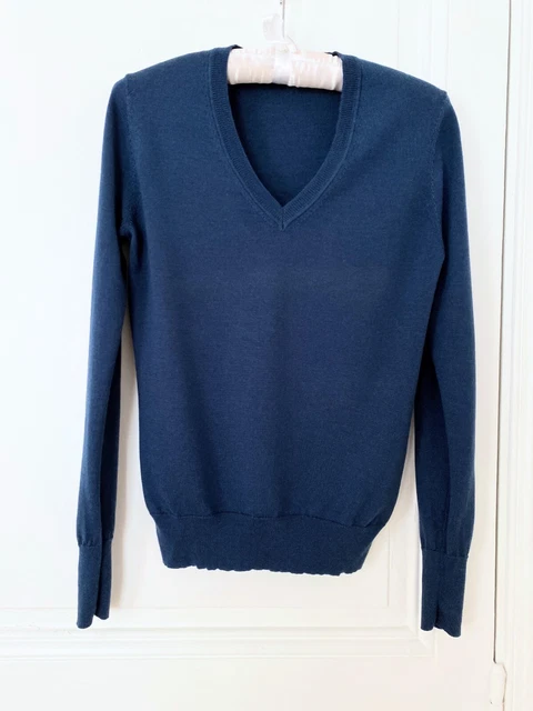 Pull Femme Uniqlo 100% Laine Vierge Bleu Navy Col V Taille XS - Neuf Avec Micro-défaut