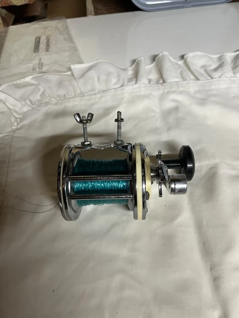 c o tuttle metal fishing lure THOMAS COLORADO WOBBLER 1 1/2"