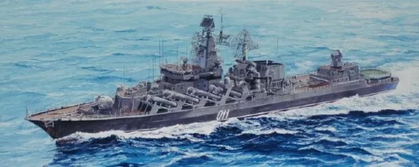 Russian Slava Class Cruiser Varyag 1:700 Plastic Model Kit TRUMPETER