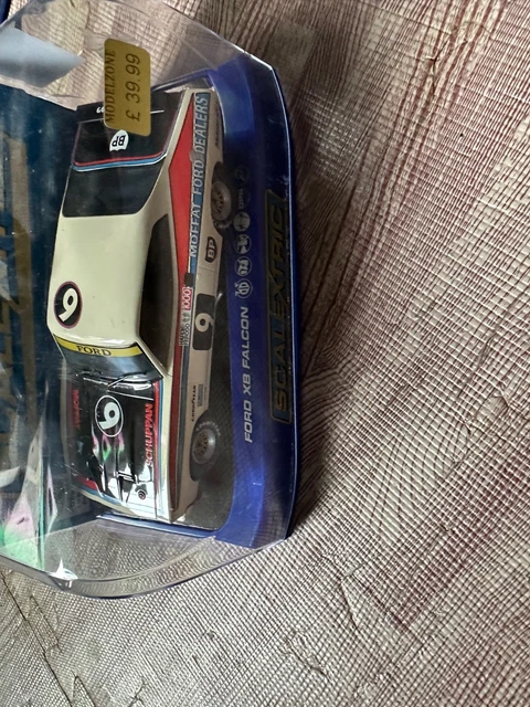 SCALEXTRIC C3587A FORD XB FALCON