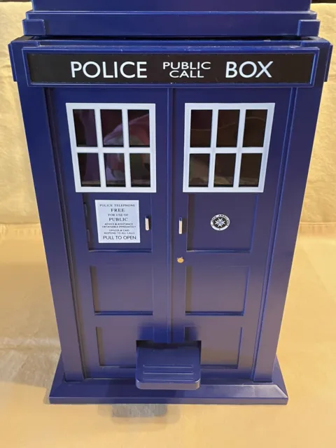 2009 Underground Toys Doctor Who BBC Tardis Trash/Waste Bin/Can Lights & Sounds