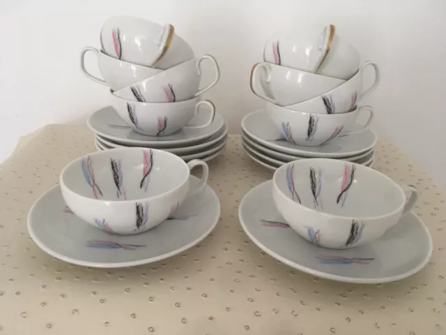 10 Tasses à Café ou à Thé porcelaine de Limoges Raynaud