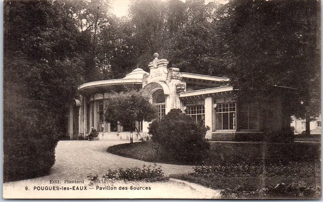 58 POUGUES LES EAUX Carte postale ancienne /REF - V7780