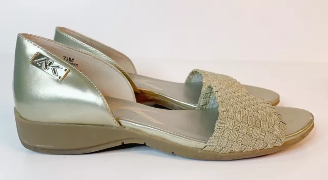 AK Anne Klein Sport Sandals Flats Beige Gold Mesh AKKEA US Womens 7.5M Vacation