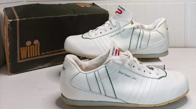 Size 1 sales cricket shoes