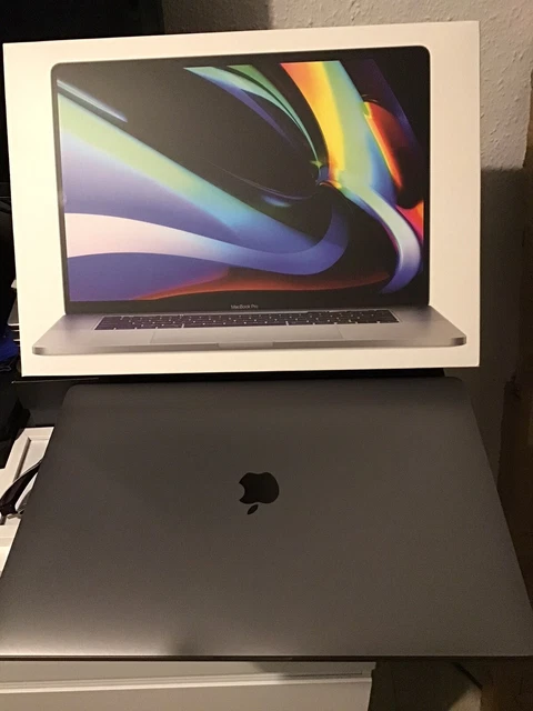 Apple MacBook Pro 16" 2019(unità di memoria a stato solido 500 GB, Intel Core i9- 8-Core 2,4 GHz, 32 GB RAM