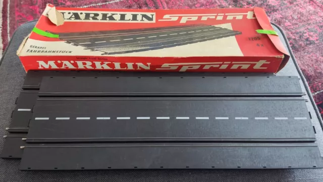 Märklin Sprint Konvolut Schienen + Rundenzähler