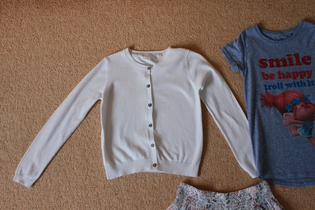 Girls Next Clothing Bundle (Cardigan, T Shirt & Shorts) Aged 8 Years 2