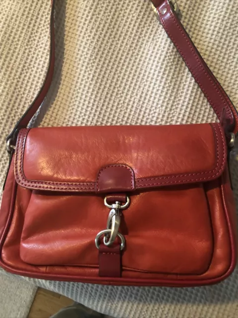 Vintage Gianni Conti RED Leather Shoulder Bag Cross Body - PRELOVED