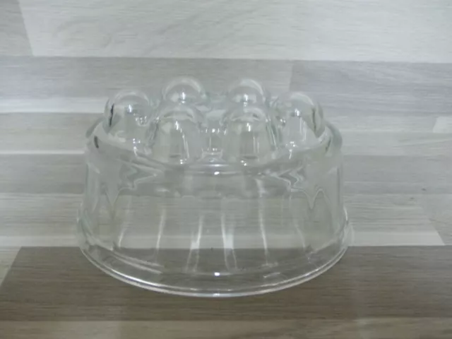 Alte klein Form für Pudding Kuchenform Backform - Pressglas bei Tala Art Déco