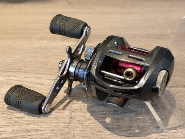 リール DAIWA Alphas Finesse Custom 105HL ALPHAS 105HL FINESSE