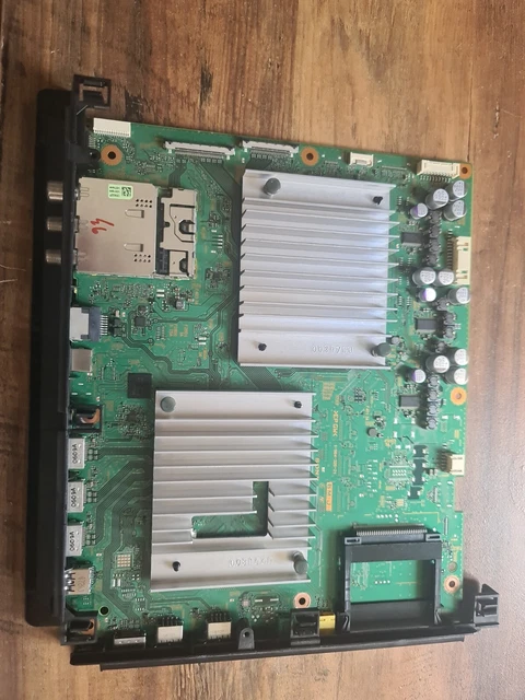 Carte Mère TV SONY KD-65X7056 – Écran Cassé – Pour Pièces