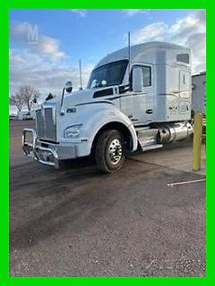 2018 Kenworth t880 Semi Tractor Used
