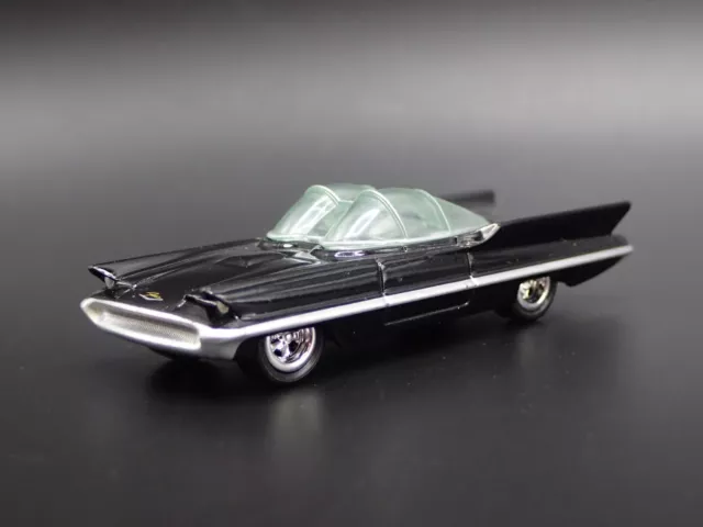 1955 55 Lincoln Futura Concept Batmobile 1:64 Scale Diorama Diecast Model Car