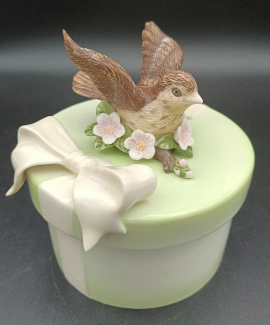 Trinket Box Jewelry Dish Brown Bird Flowers Ribbon Sparrow Lidded Ceramic
