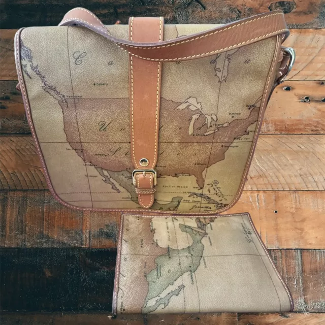 Alviero martini sales pouch bag