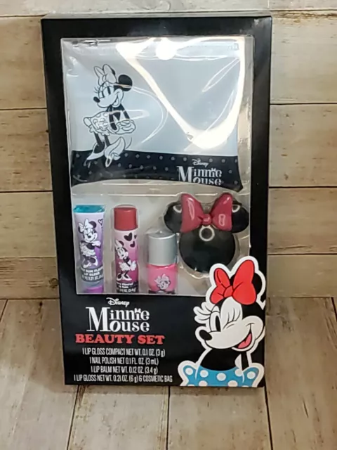 Disney Minnie Mouse beauty Set 1 nail  Polish & 2 Lip Glosses 1 lip balm bag new