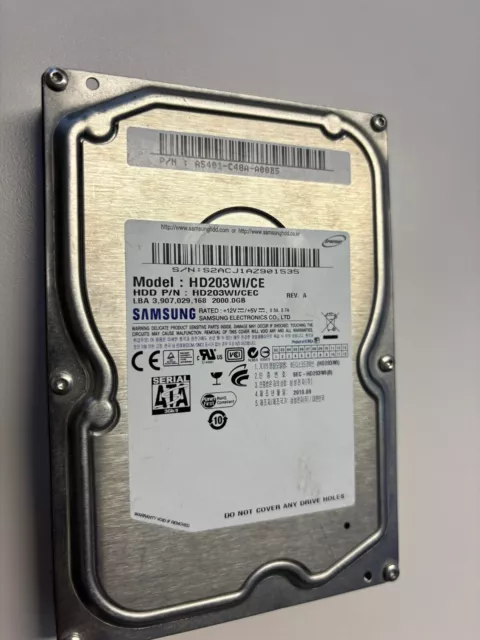 3,5" SATA HD203WI/CE Festplatte Samsung 2TB 2000 GB